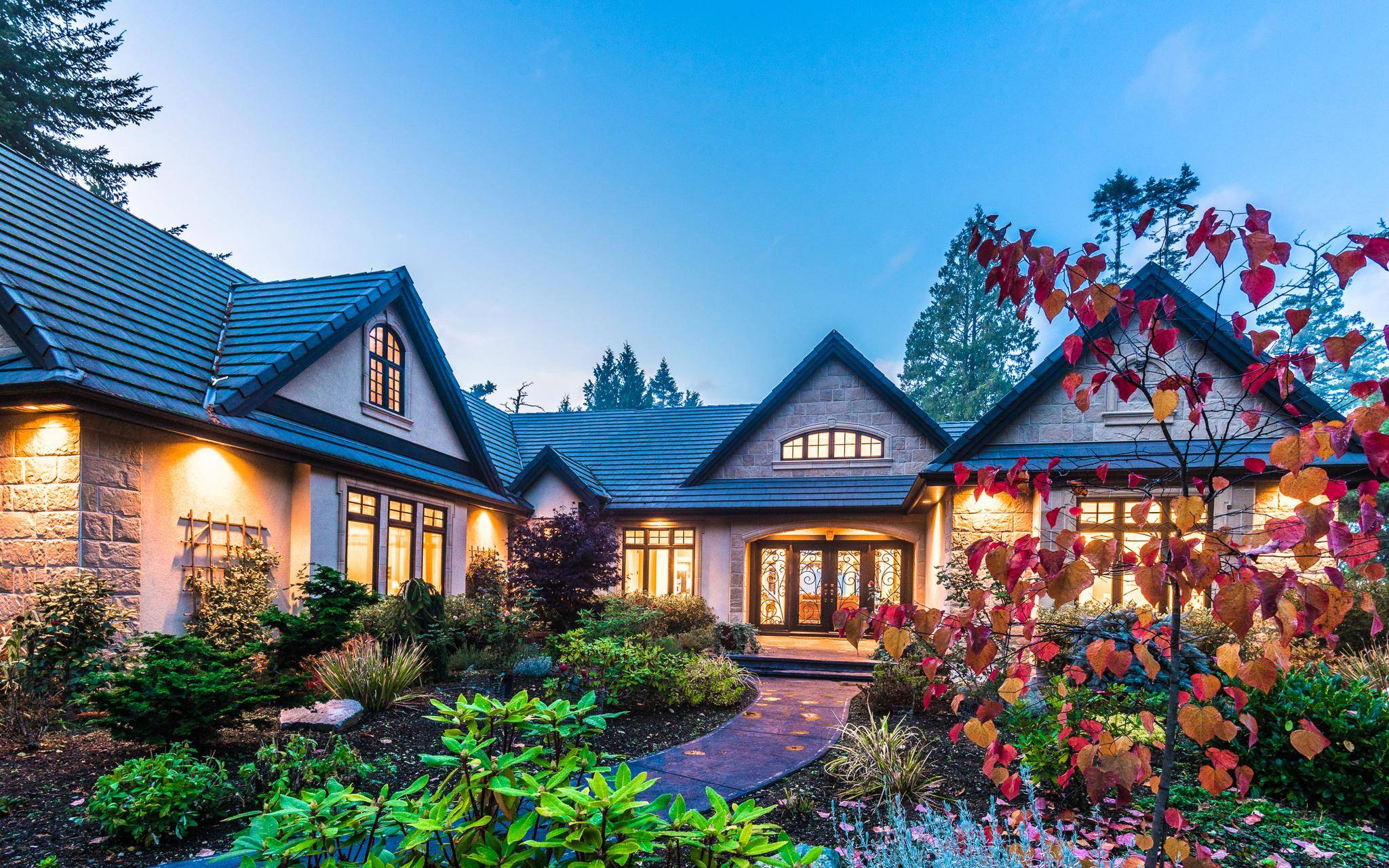 Vancouver Island couple willing to accept bitcoin for oceanfront house -  The Globe and Mail