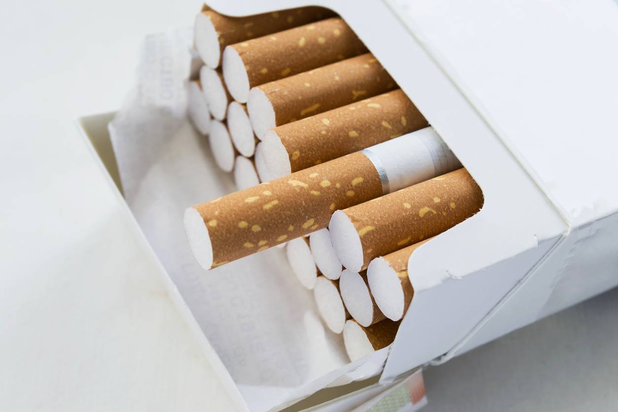 Black markets for illegal cigarettes found in Vancouver, Toronto
